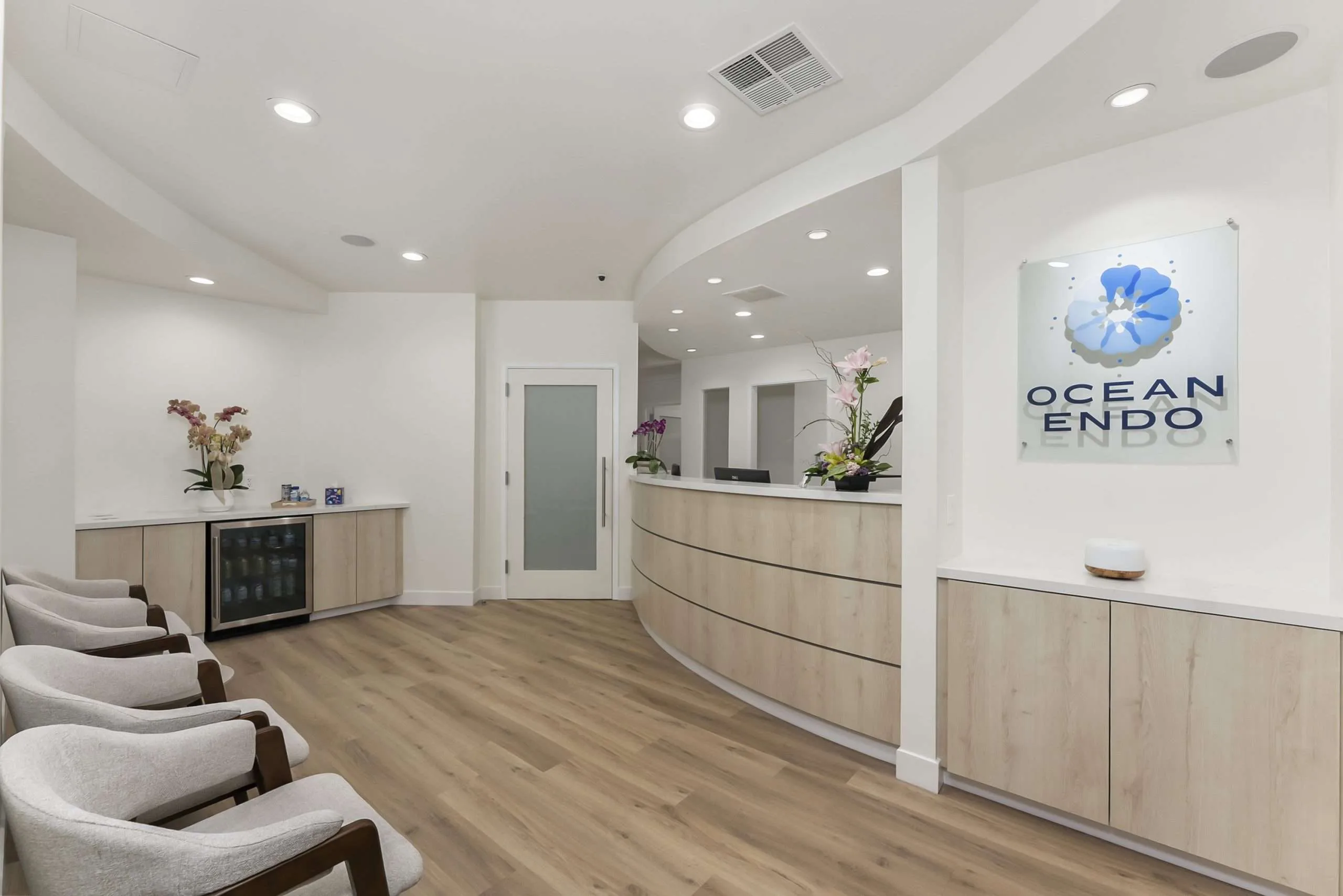 The bright reception and waiting area at Ocean Endodontics